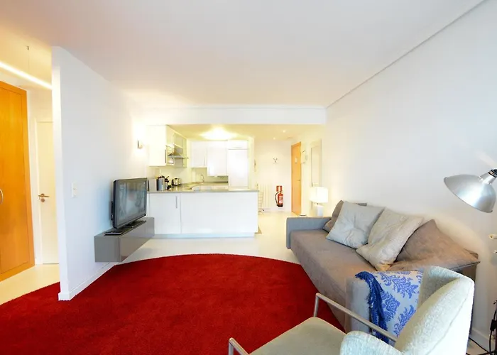 Friendly Rentals Chillida