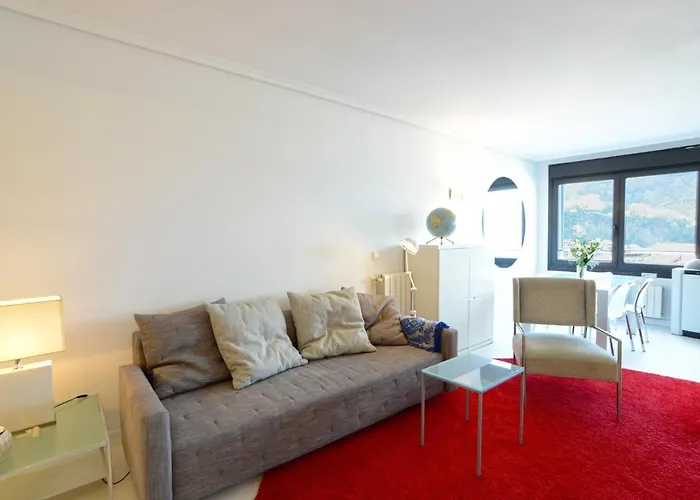 Friendly Rentals Chillida